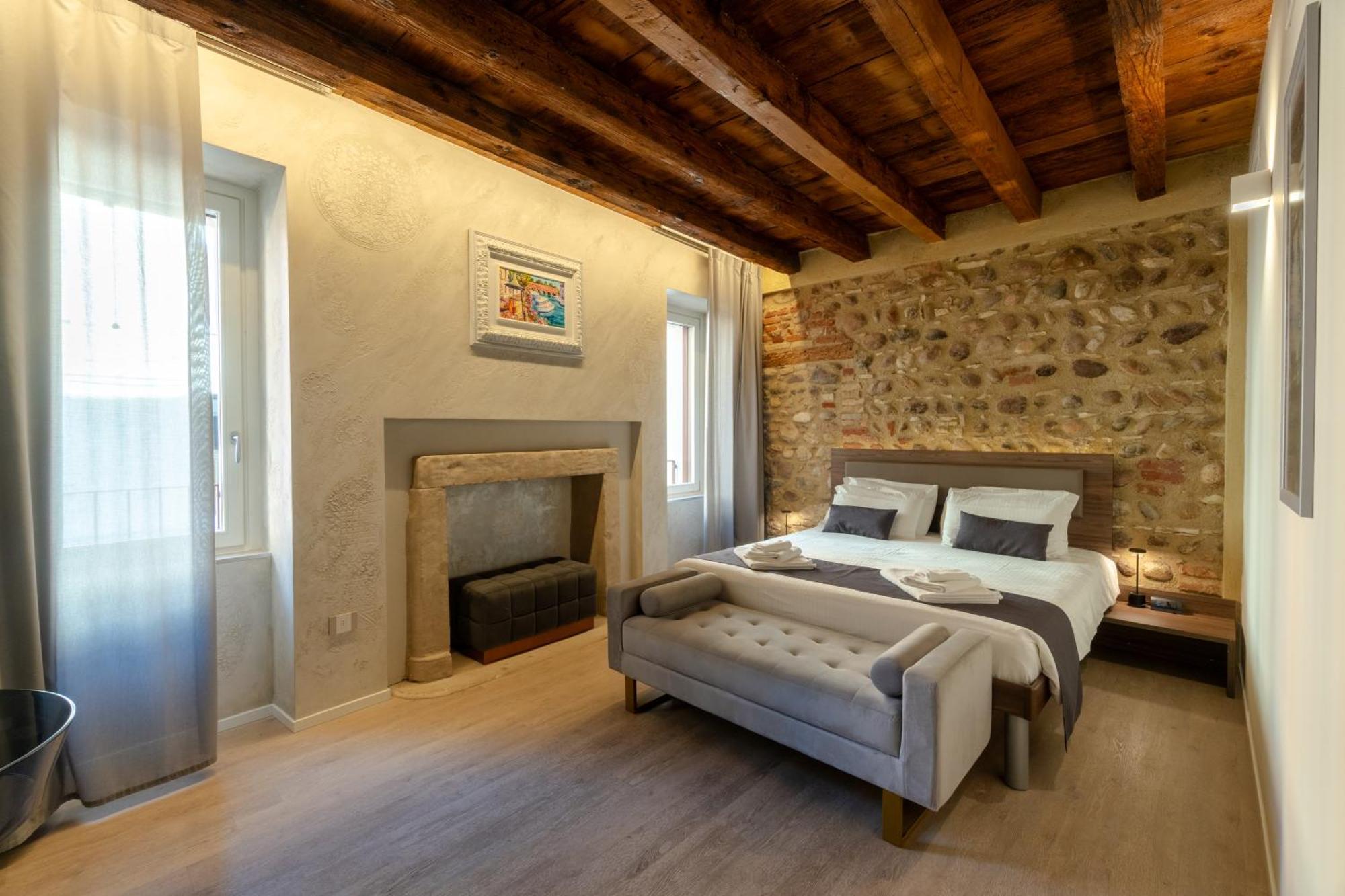 La Casa In Paese Hotel Peschiera del Garda Buitenkant foto