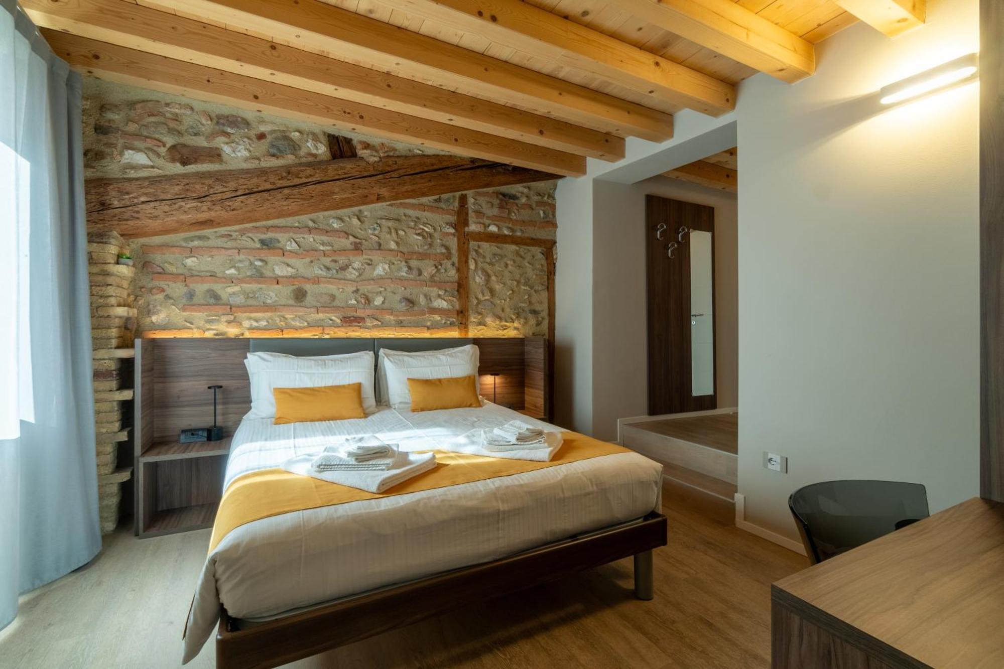 La Casa In Paese Hotel Peschiera del Garda Buitenkant foto